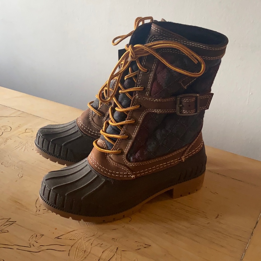 “Sienna” boots: 3M Thinsulate insulation and waterproof